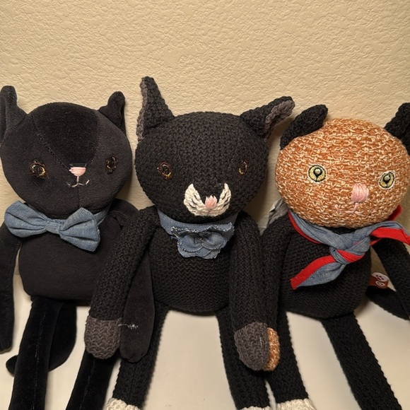 Set of 3 plush cats from Targets‎ Cuddle Collab. - Picture 2 of 5